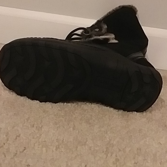 Boot - Picture 4 of 4